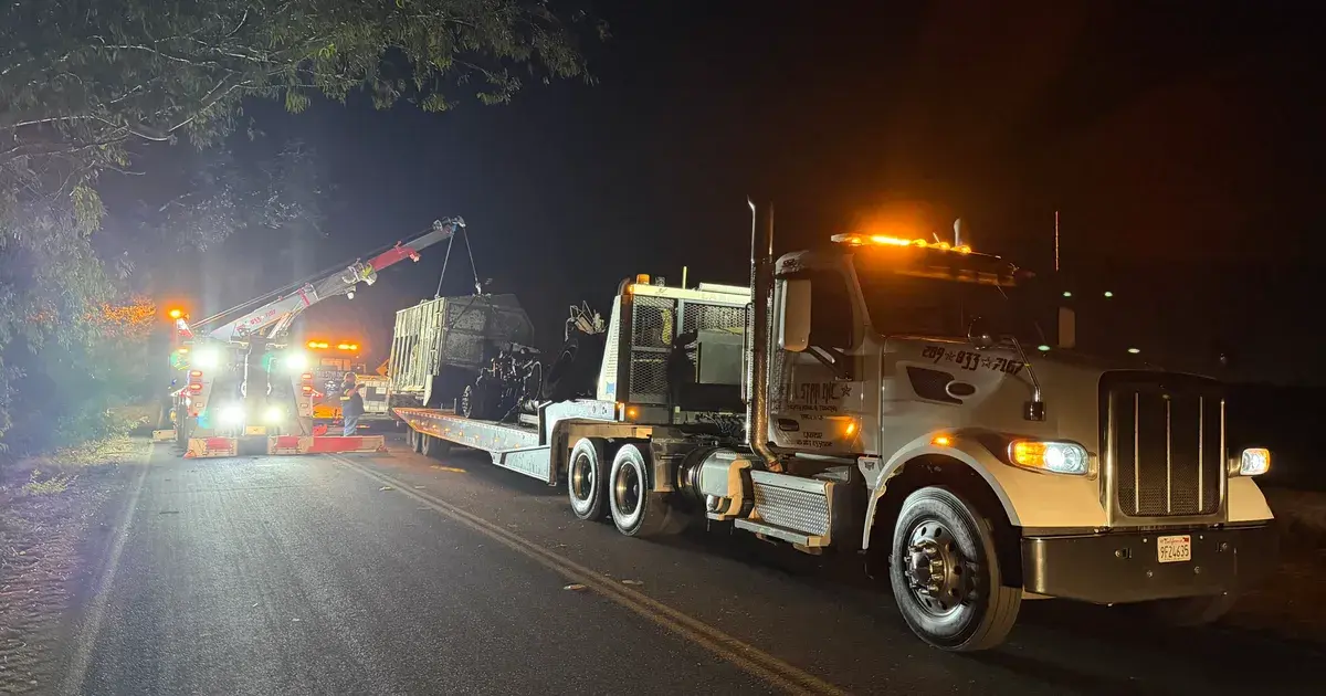 Heavy Duty Tow Truck (Rotator) recovering semi in Tracy, CA near I-580 Altamont Pass