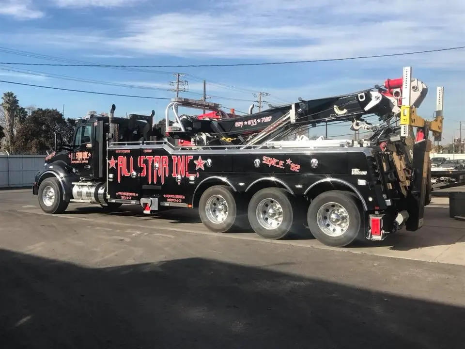 All Star 35-ton rotator wrecker staged at the Manteca yard.